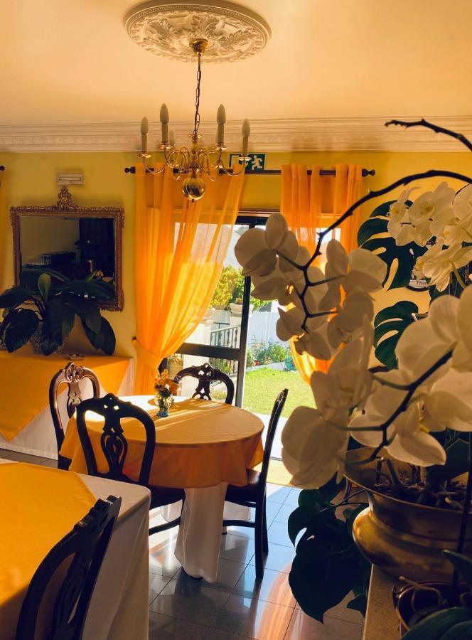 Guest House Toca Dos Grilos Estoril Exterior photo
